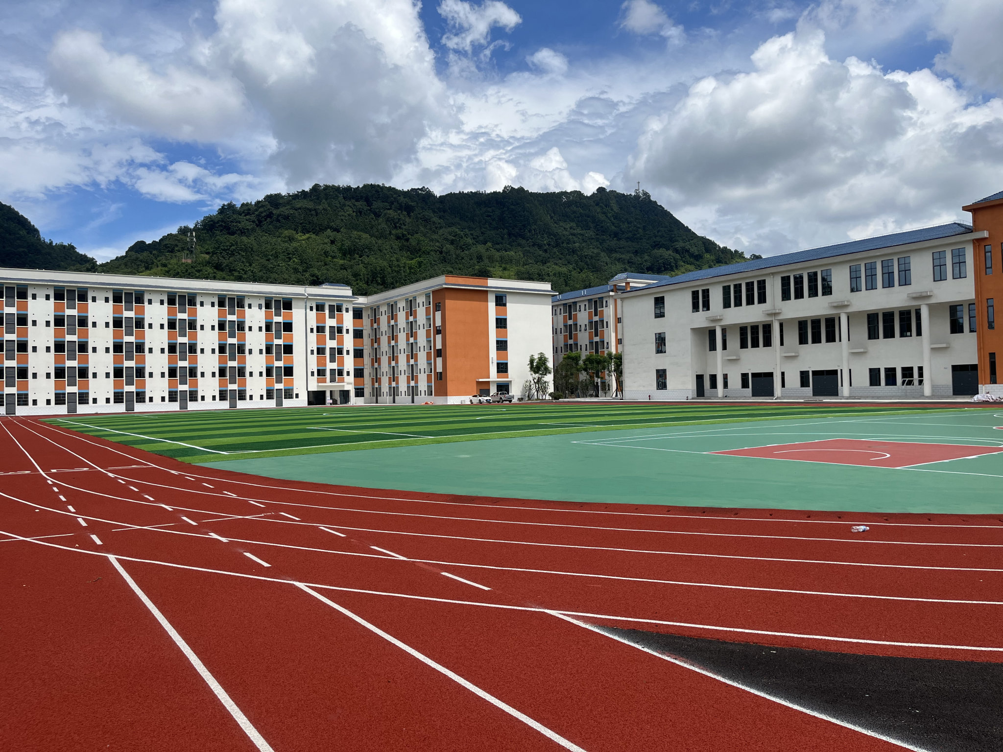 宜賓市興文縣僑心小學(xué)